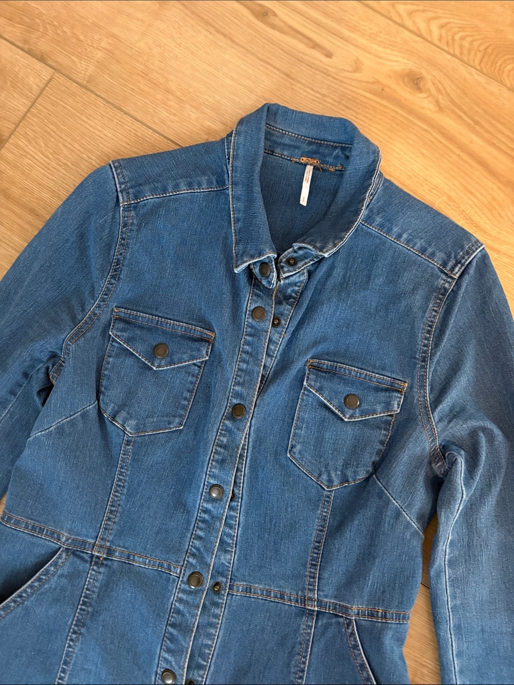 Free People Denim Shirt Dress - Long Sleeve size small - Picture 2 of 3